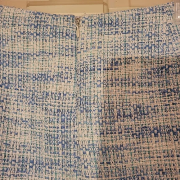 Josephine Blue & White Tweed Pencil Skirt Lined Back Zip Size 6 EUC - Picture 4 of 7